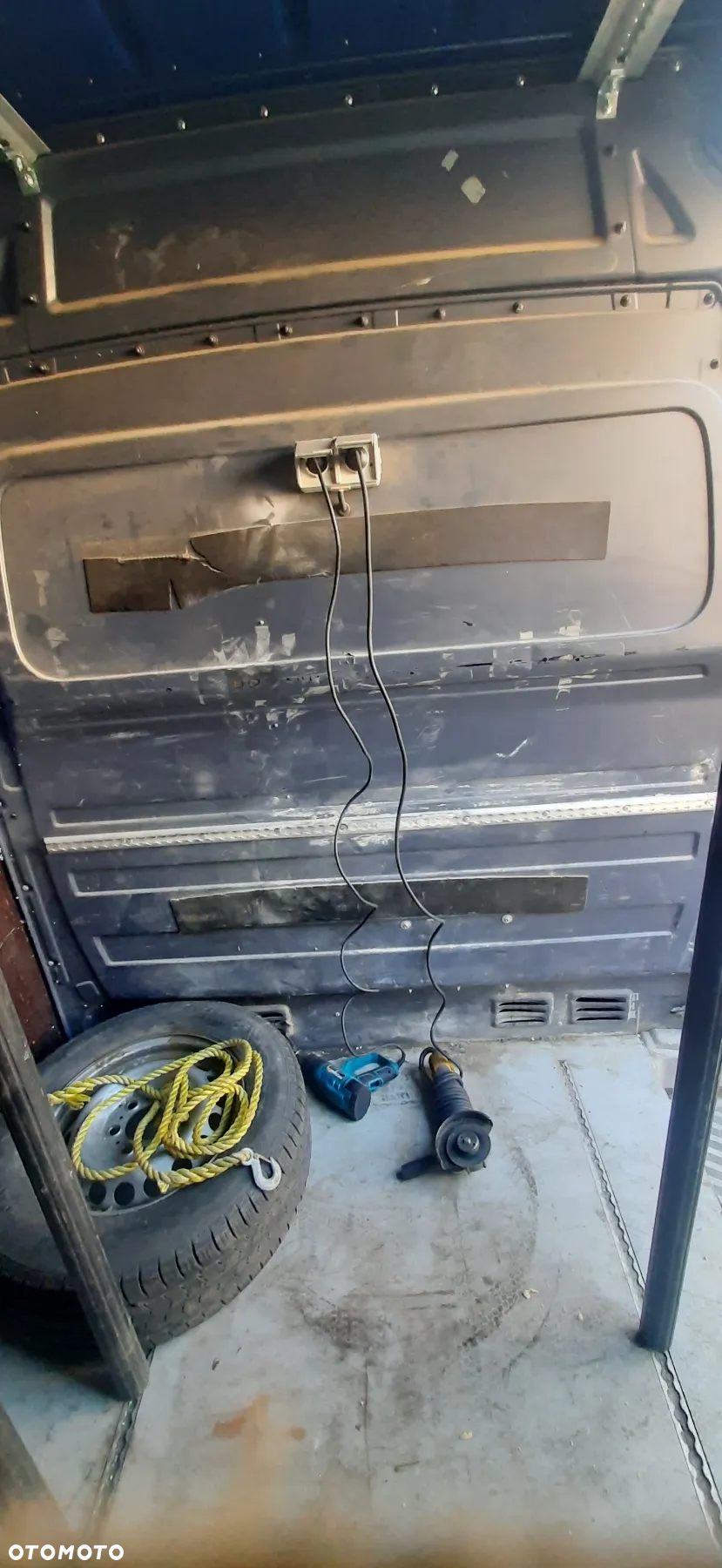 Volkswagen Crafter - 2