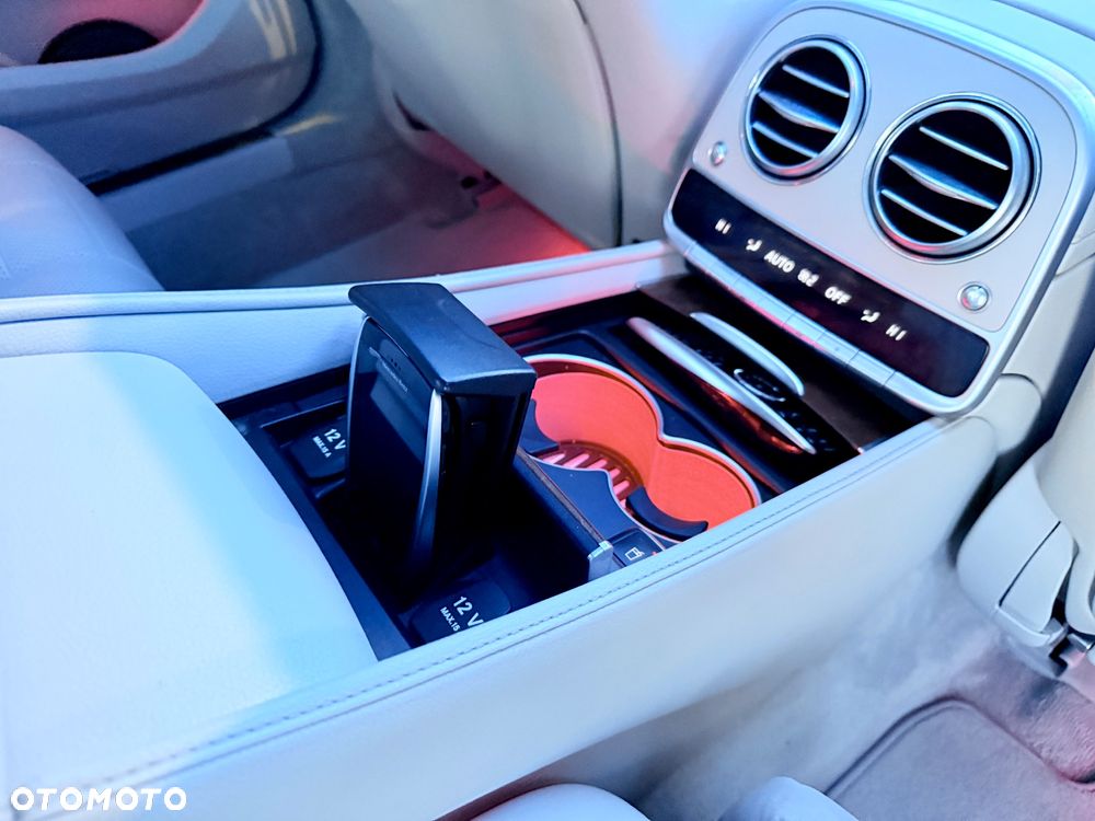 Mercedes-Benz Klasa S 500 L 4Matic 9G-TRONIC - 23