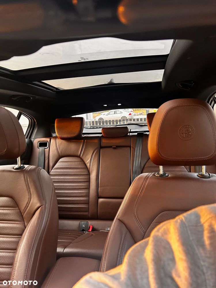 Alfa Romeo Stelvio 2.0 Turbo Executive Q4 - 20