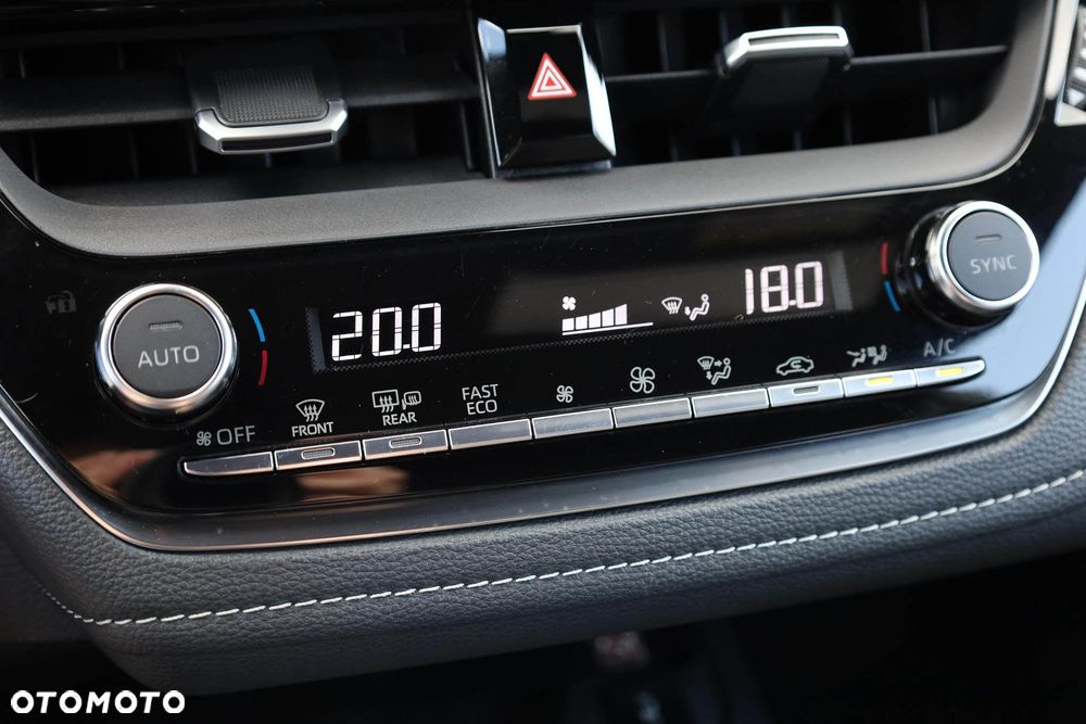 Toyota Corolla 2.0 Hybrid Style - 26
