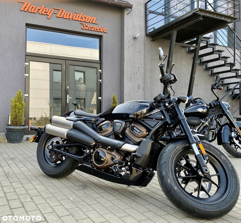 Harley-Davidson Sportster - 1