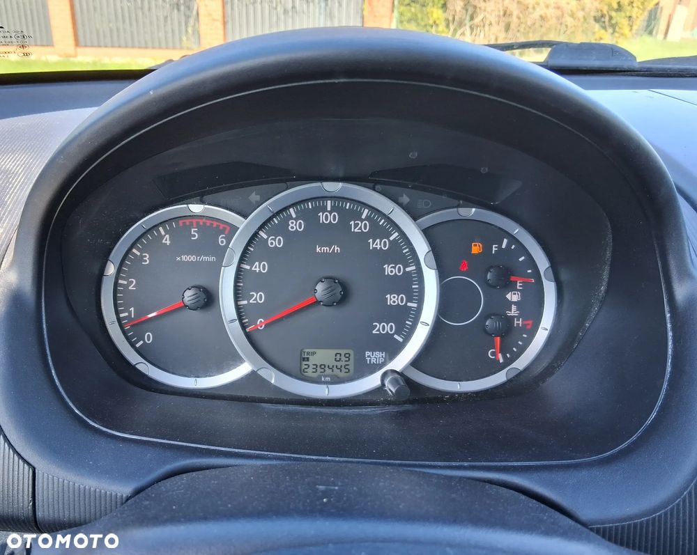 Mitsubishi L200 2.5 DID DC Intense - 15