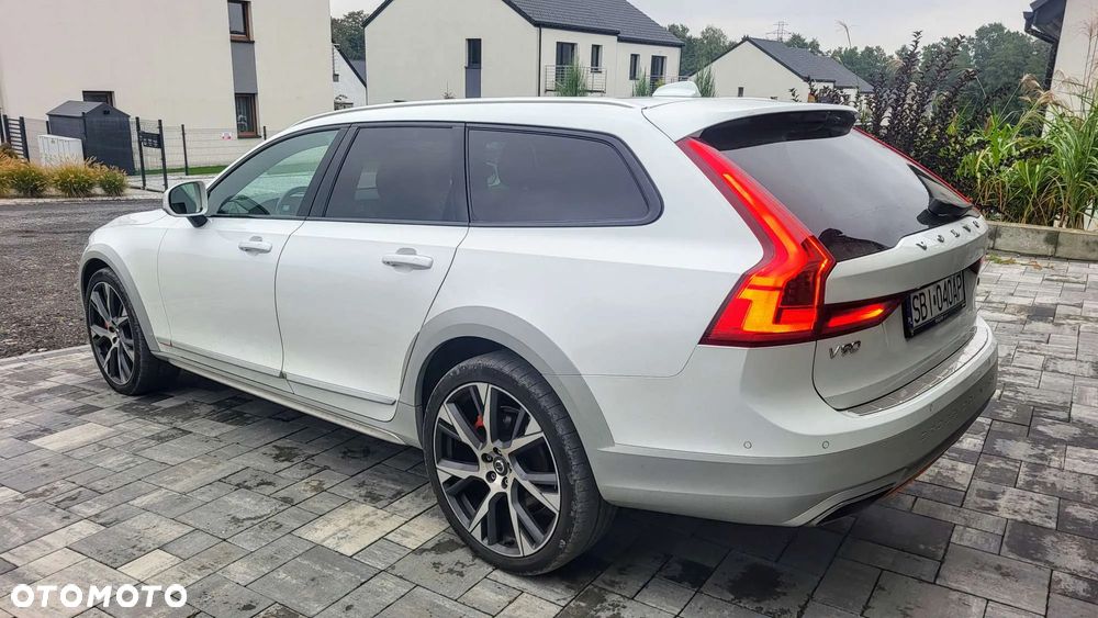 Volvo V90 Cross Country T6 AWD Ocean Race - 19