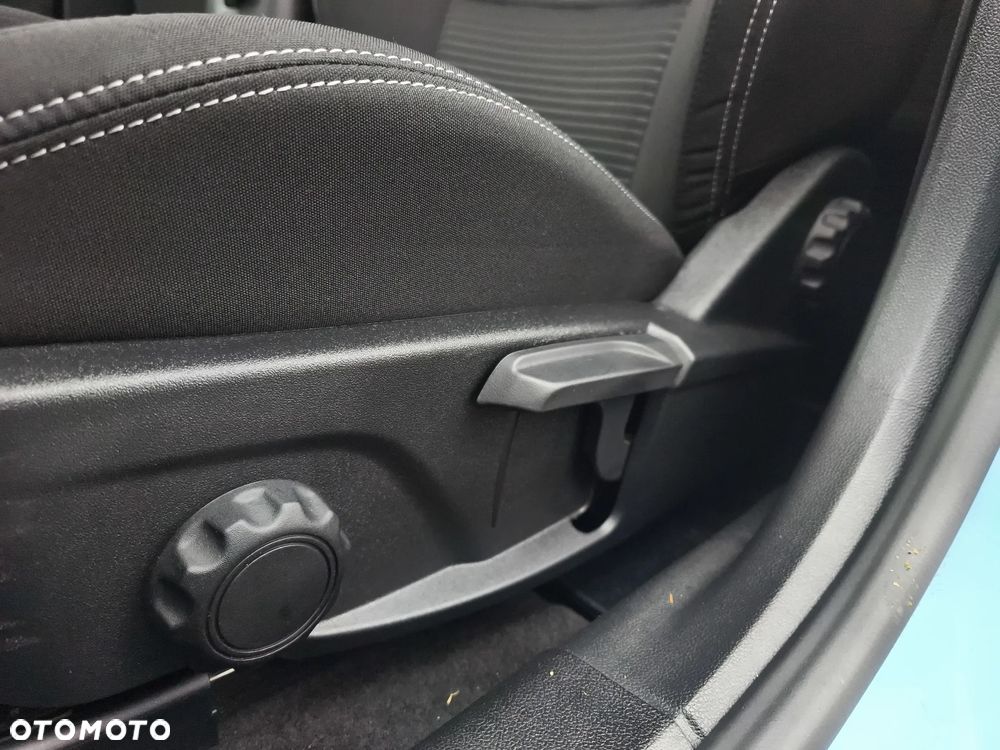 Ford Focus 1.0 EcoBoost mHEV Titanium X - 24