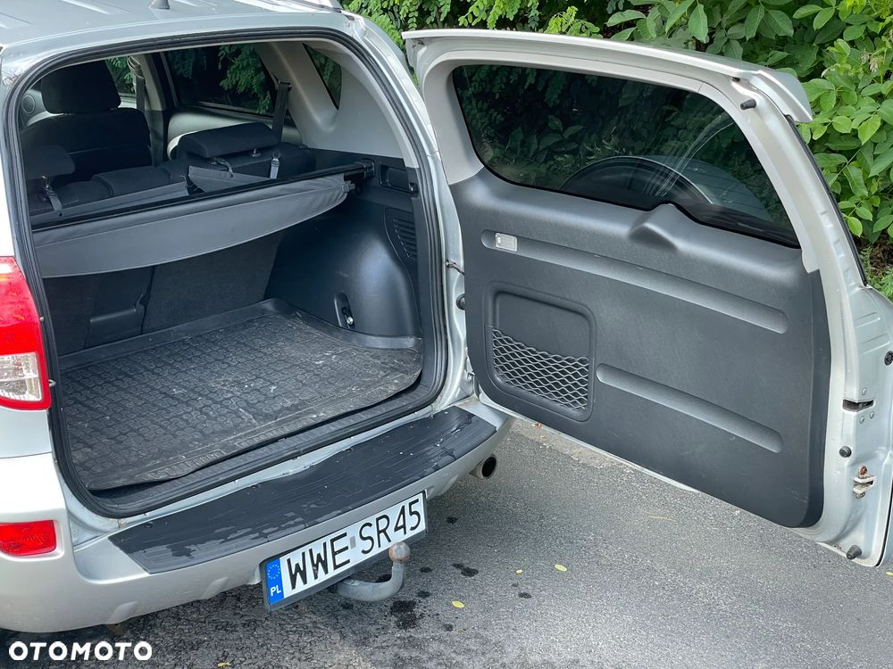 Toyota RAV4 2.0 VVT-i Premium - 5