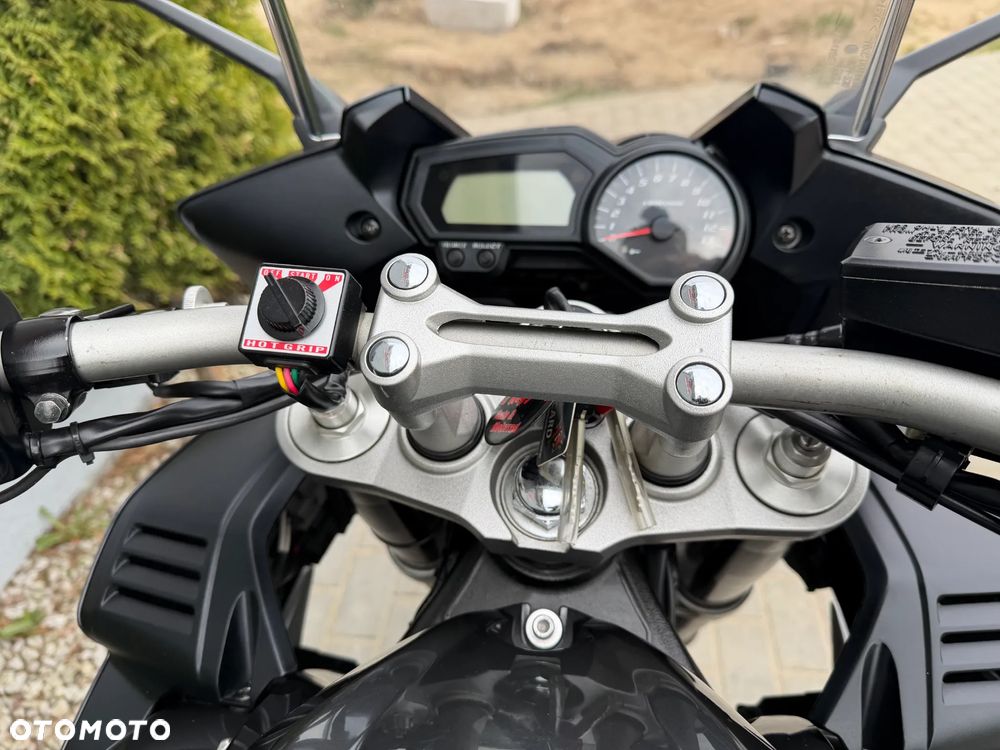 Yamaha FZ - 21