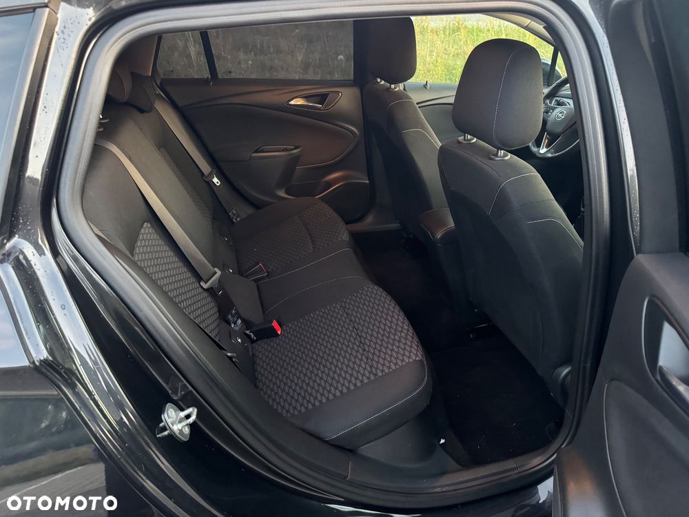 Opel Astra 1.6 CDTI Active - 20