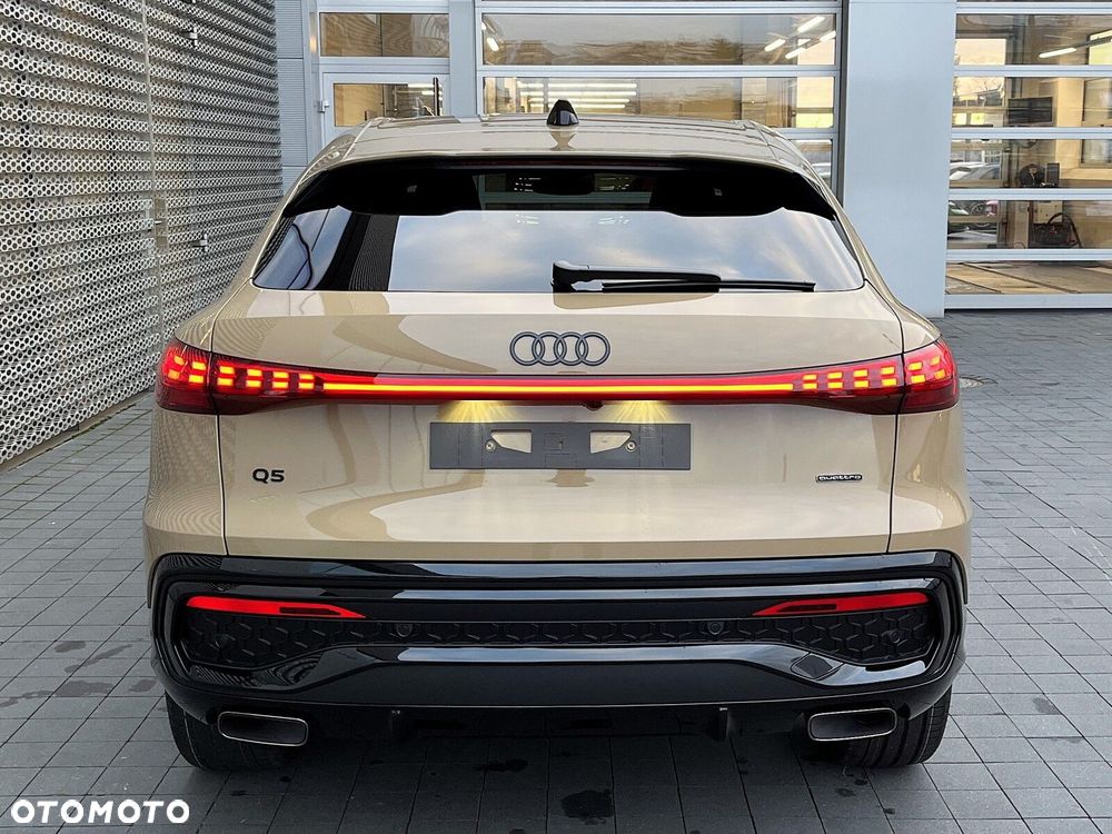 Audi Q5 Sportback - 8