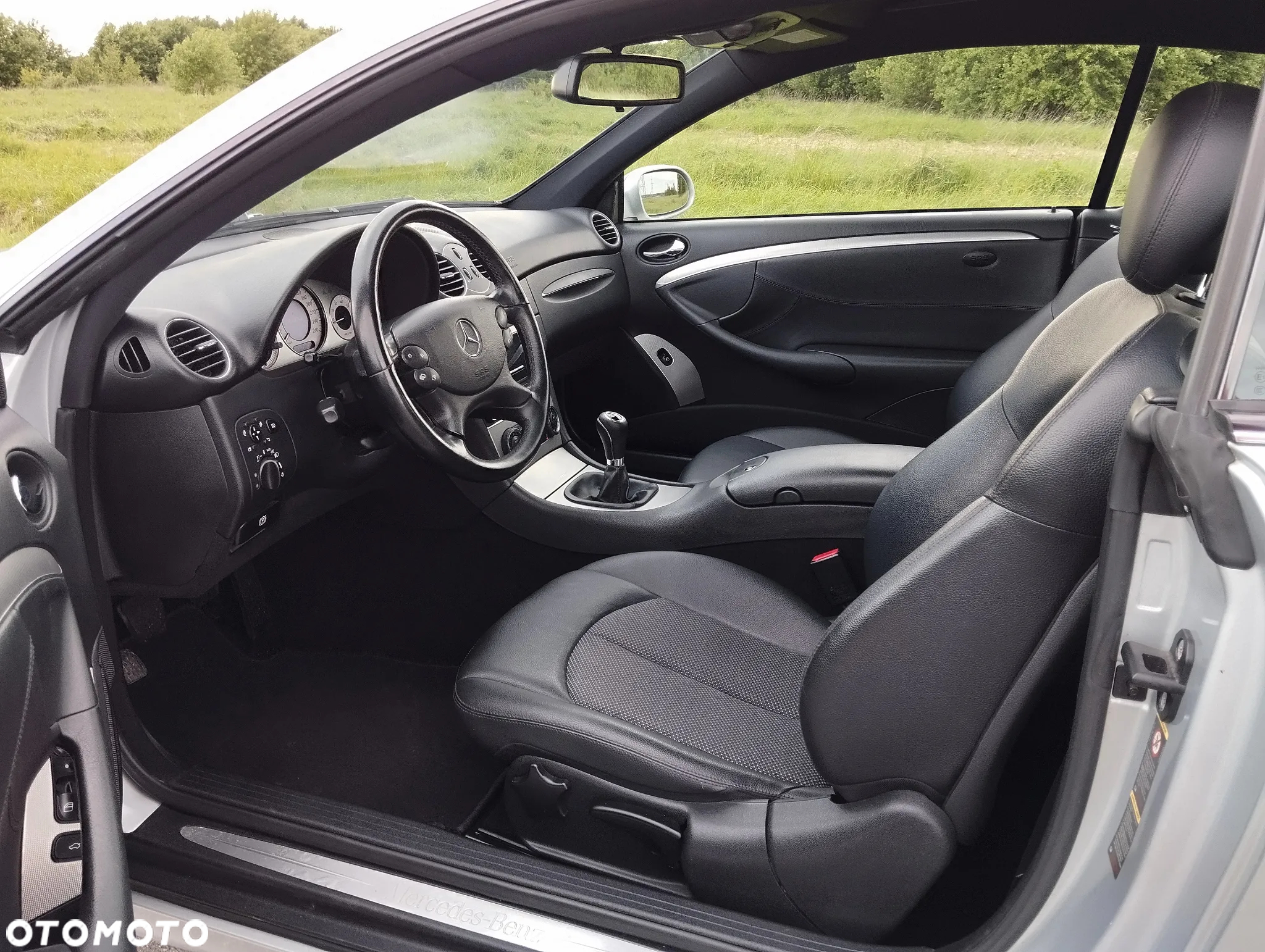 Mercedes-Benz CLK Coupe 200 Kompressor Avantgarde - 14