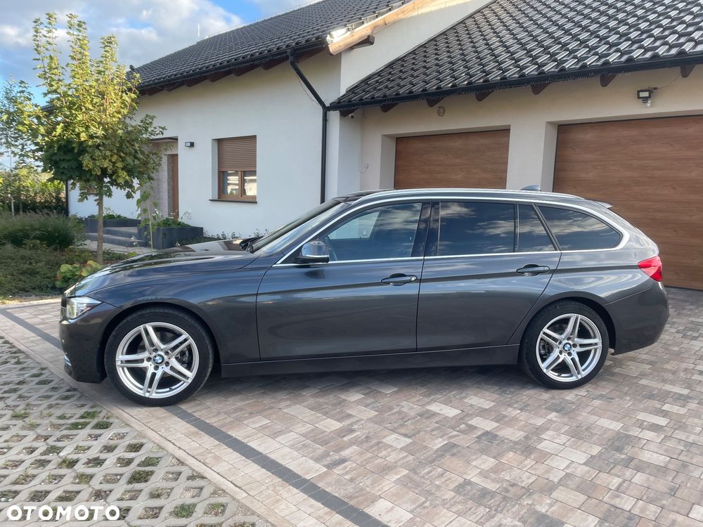 BMW Seria 3 320d Sport Line - 5