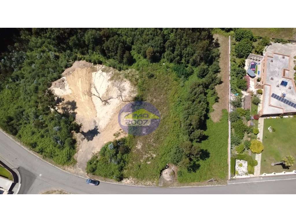 Terreno plano em Grijó - Grande imagem: 5/14