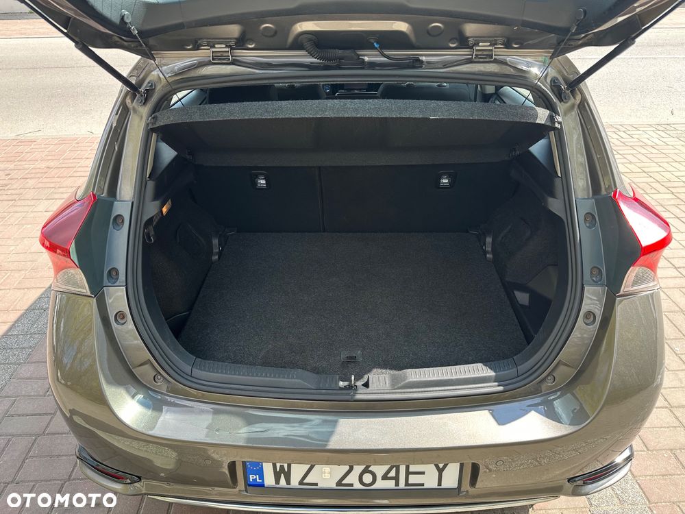 Toyota Auris Hybrid 135 Premium - 20