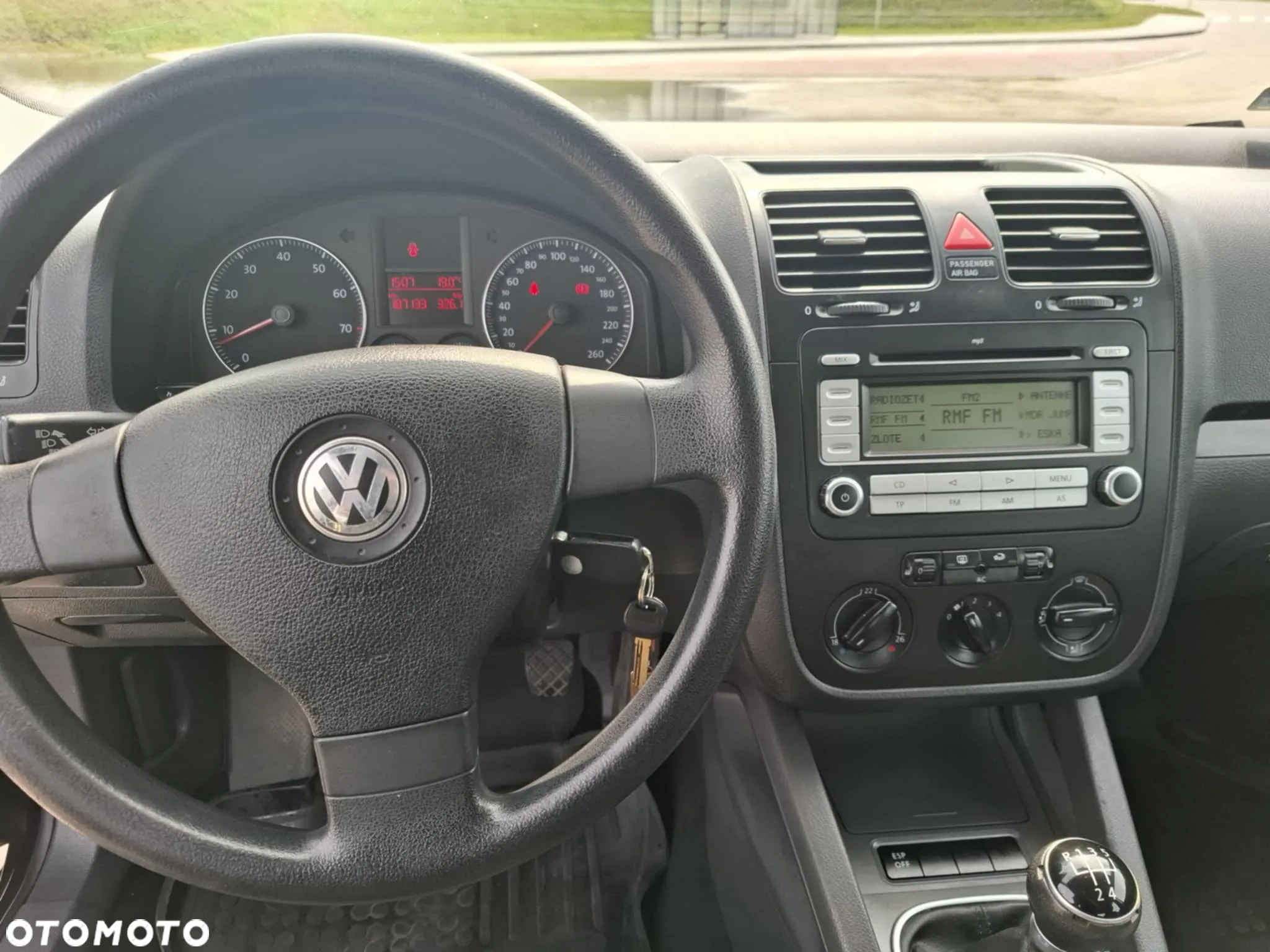 Volkswagen Jetta 1.6 Trendline - 7