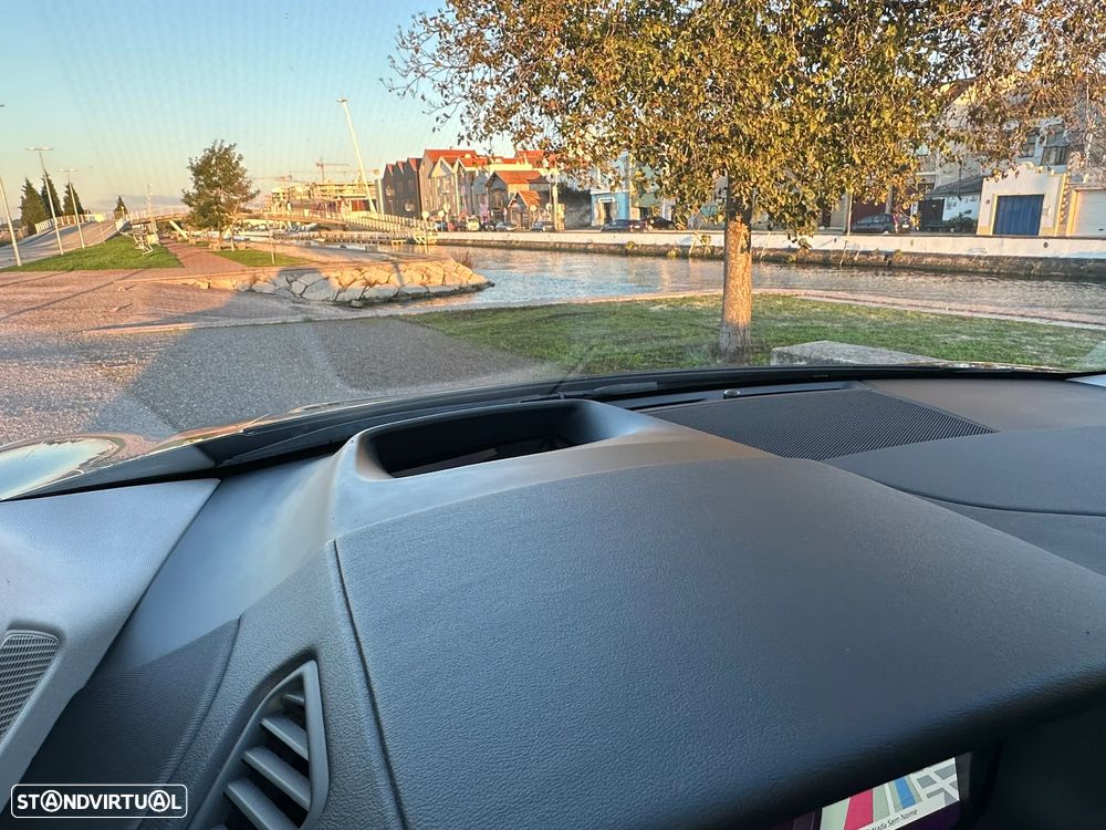 Jaguar I-Pace EV400 AWD SE - 31