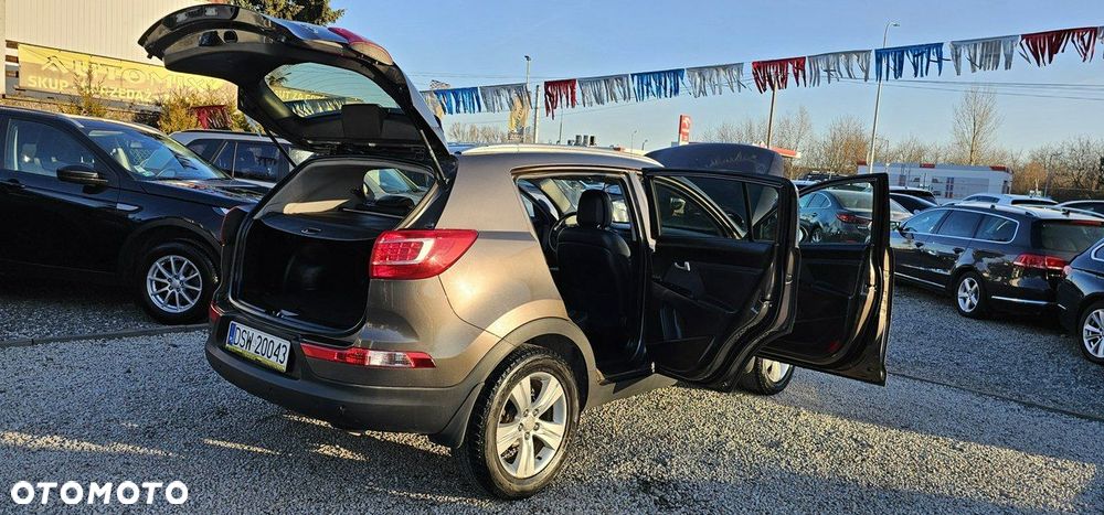 Kia Sportage - 16