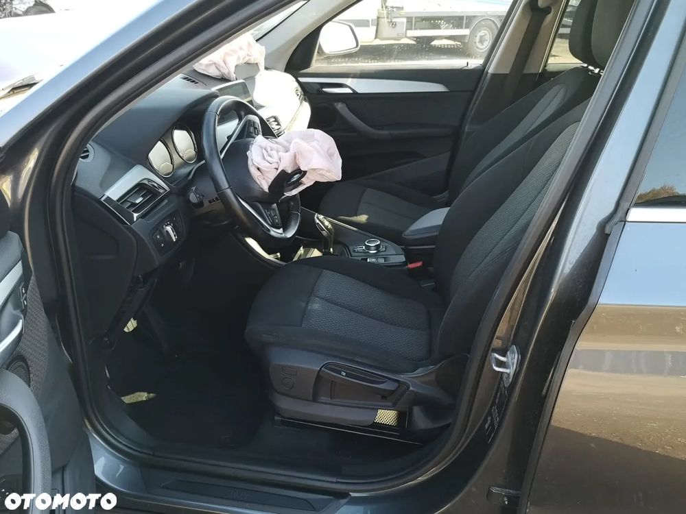 BMW X1 sDrive18d Advantage sport - 19