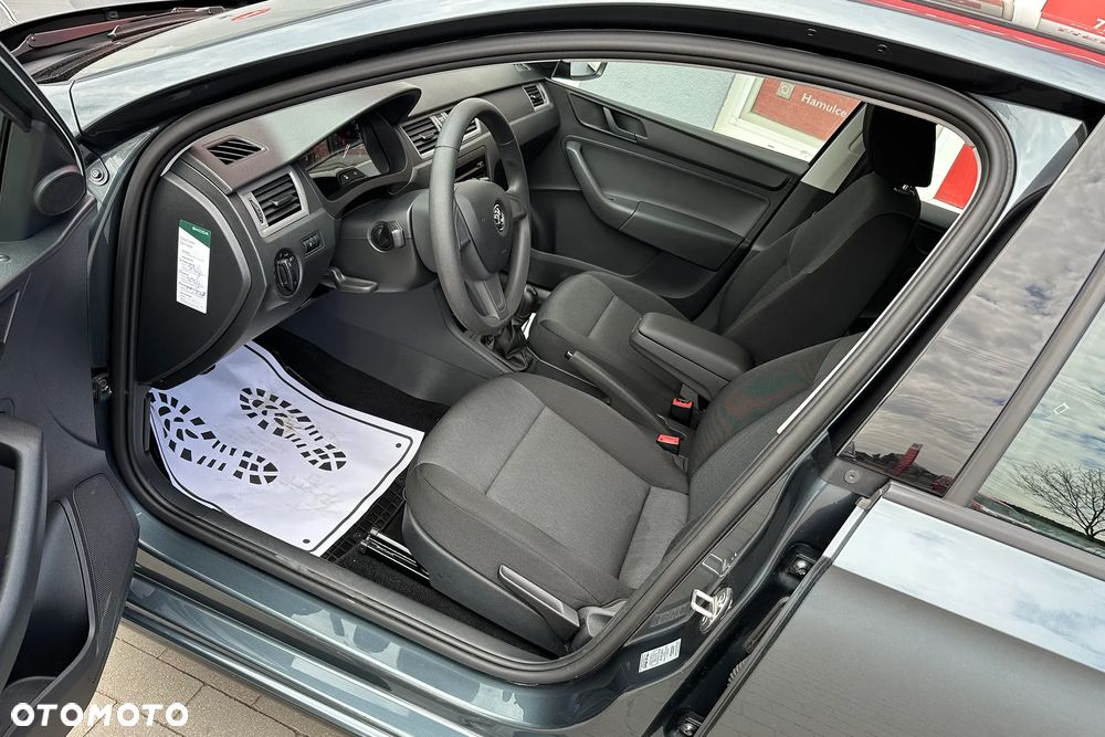 Skoda RAPID - 20