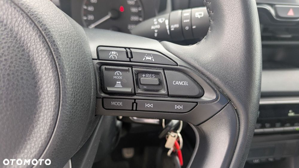 Toyota Yaris Hybrid 1.5 Comfort - 17