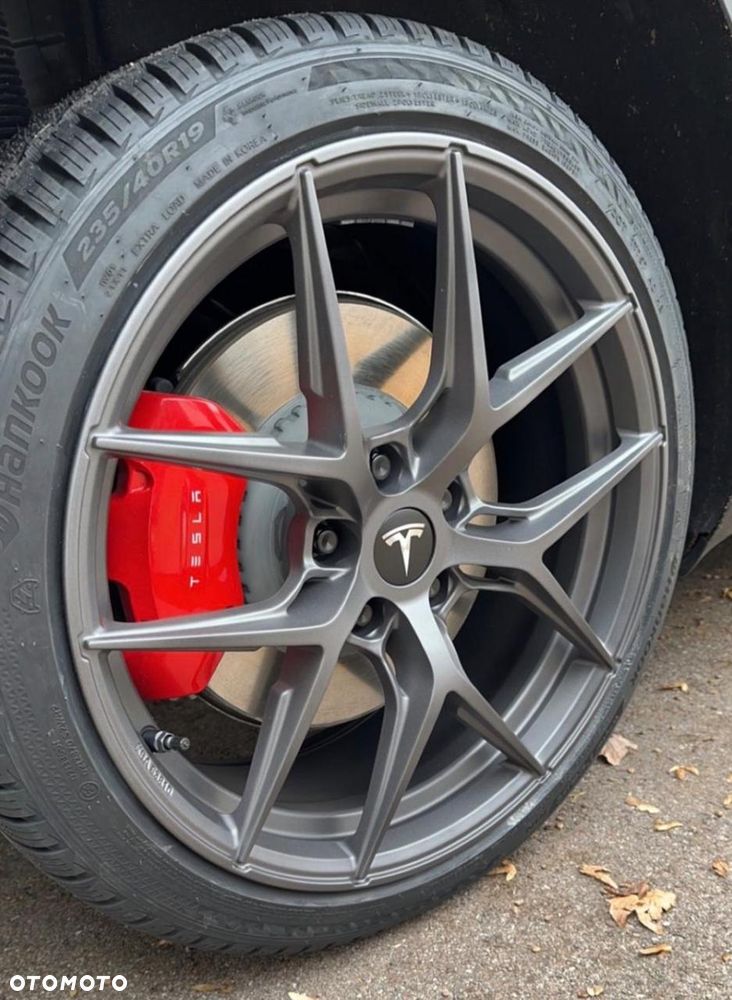 Tesla Model 3 Langstreckenbatterie Allradantrieb Dual Motor Performance - 11