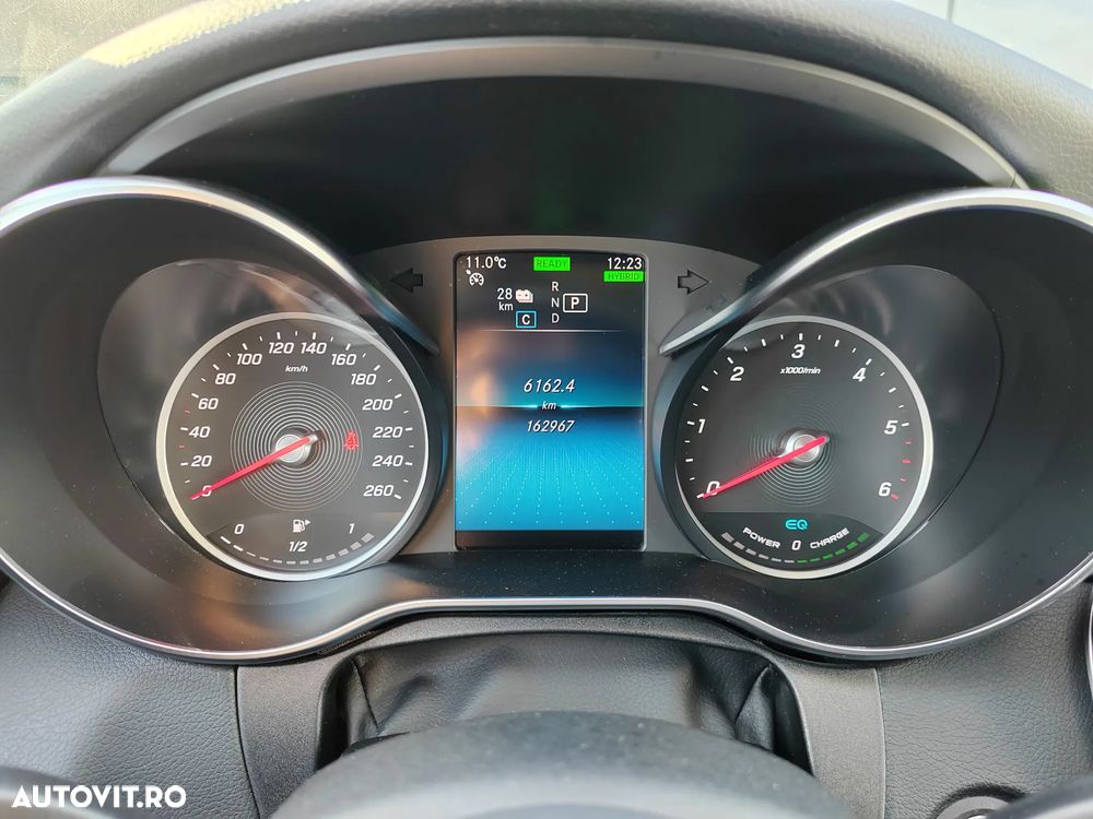 Mercedes-Benz C 300 de T 9G-TRONIC - 18