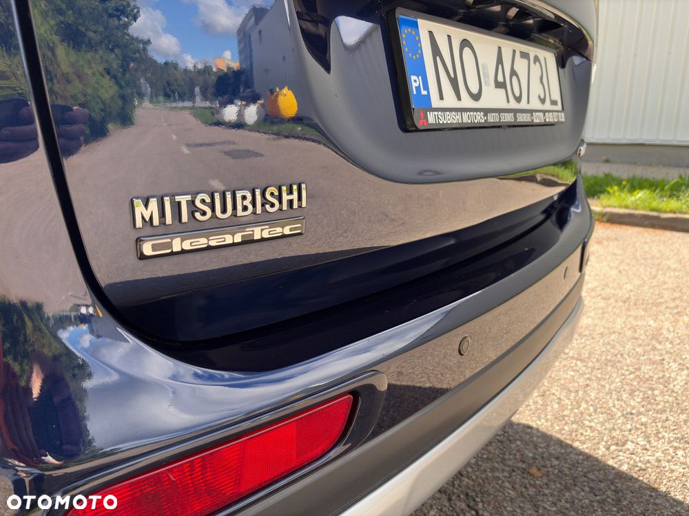 Mitsubishi Outlander 2.2 DID Intense + 4WD - 11