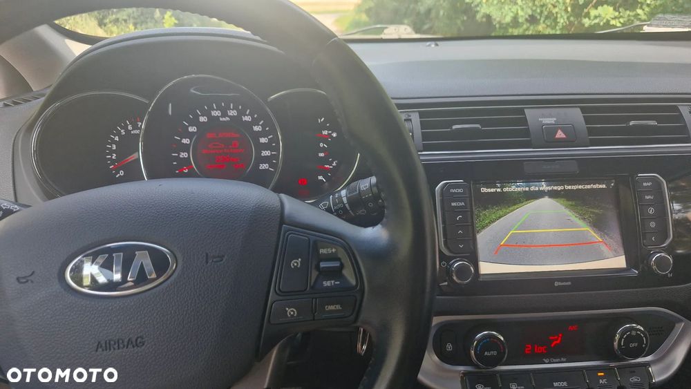 Kia Rio 1.2 Business Line Plus - 11
