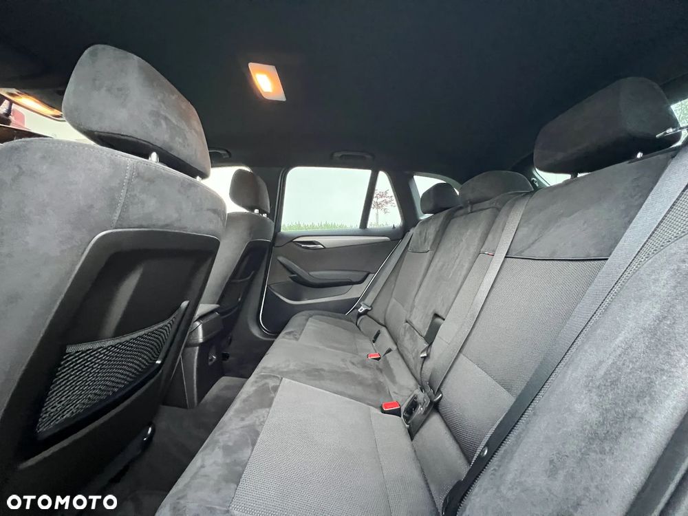BMW X1 xDrive20d - 15