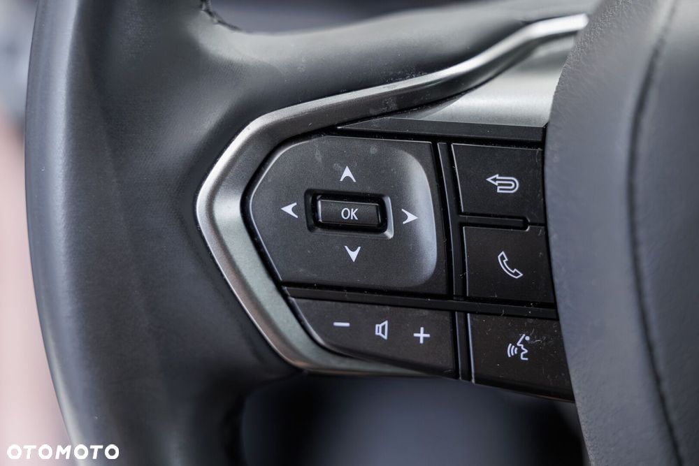 Lexus LBX 1.5 Hybrid Emotion - 35