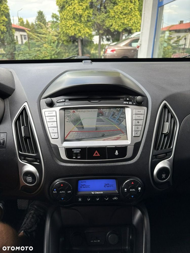 Hyundai ix35 - 23