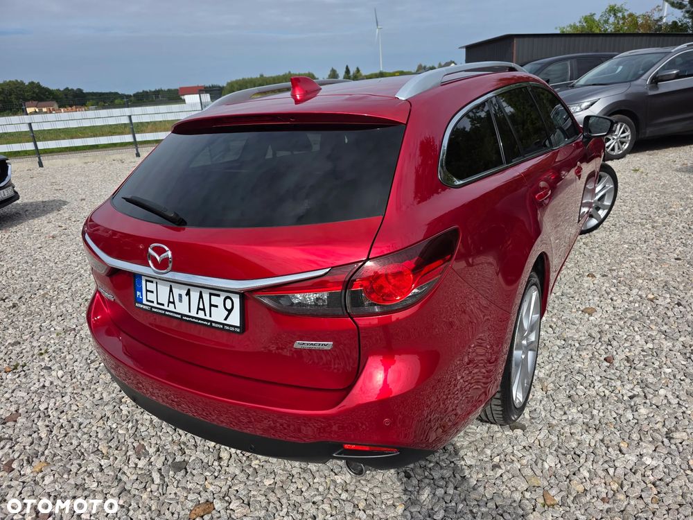 Mazda 6 - 8