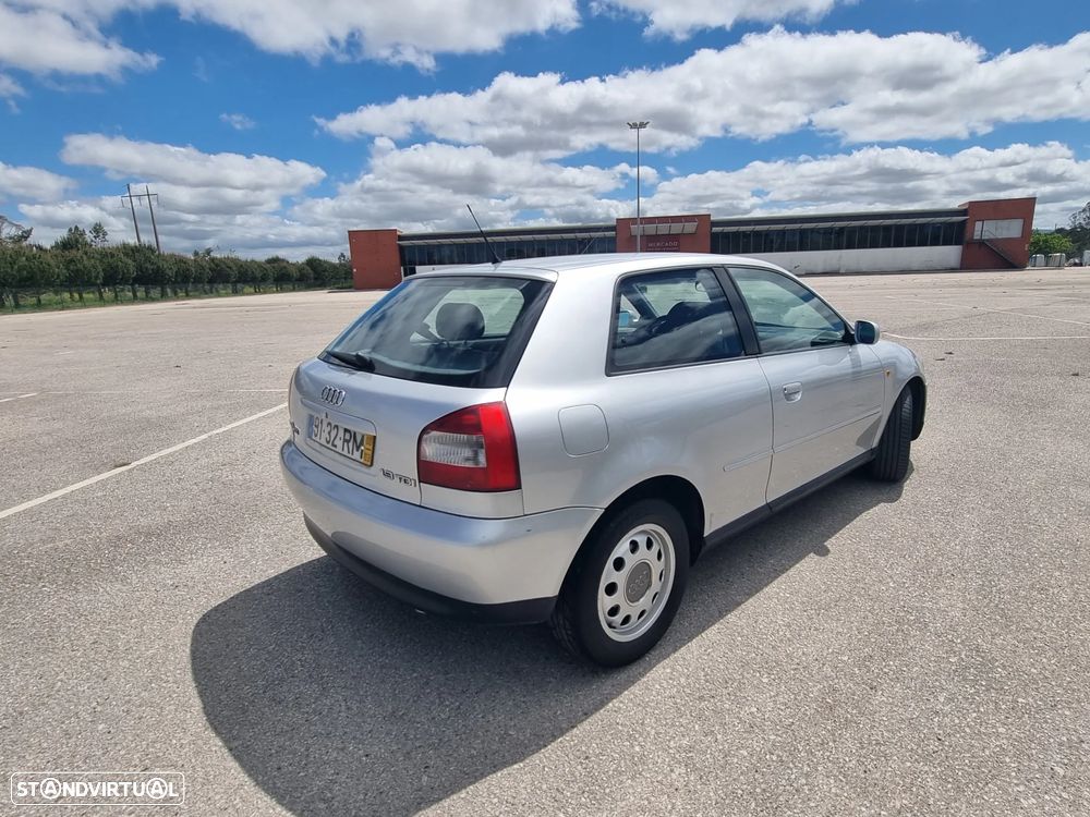 Audi A3 1.9 TDI Attraction - 4