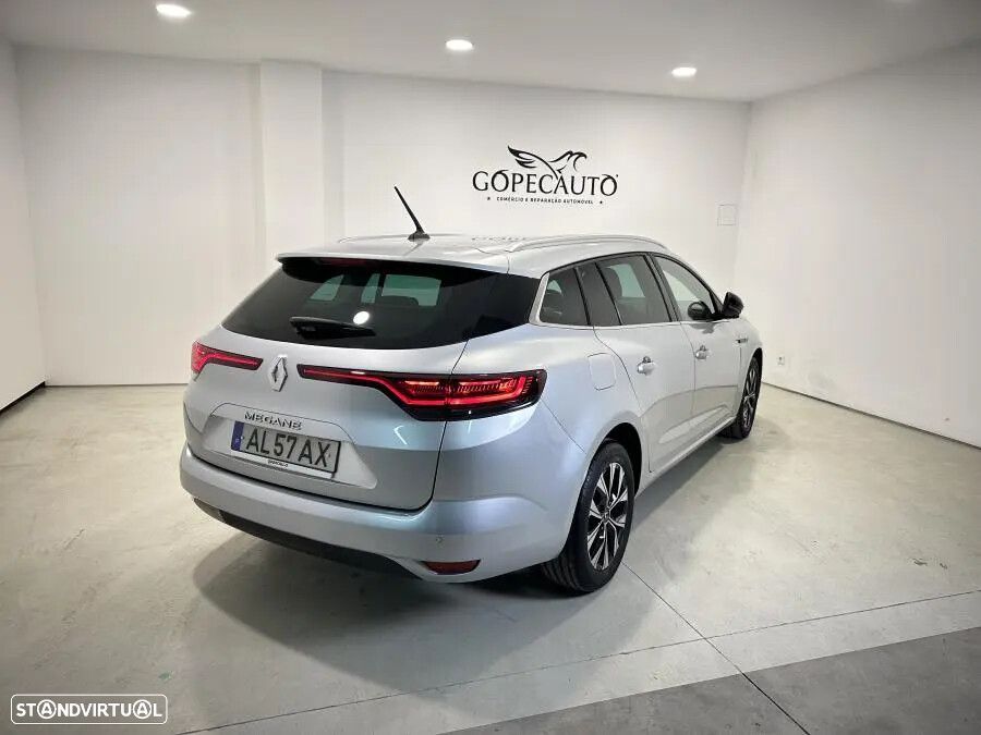 Renault Mégane Sport Tourer - 6