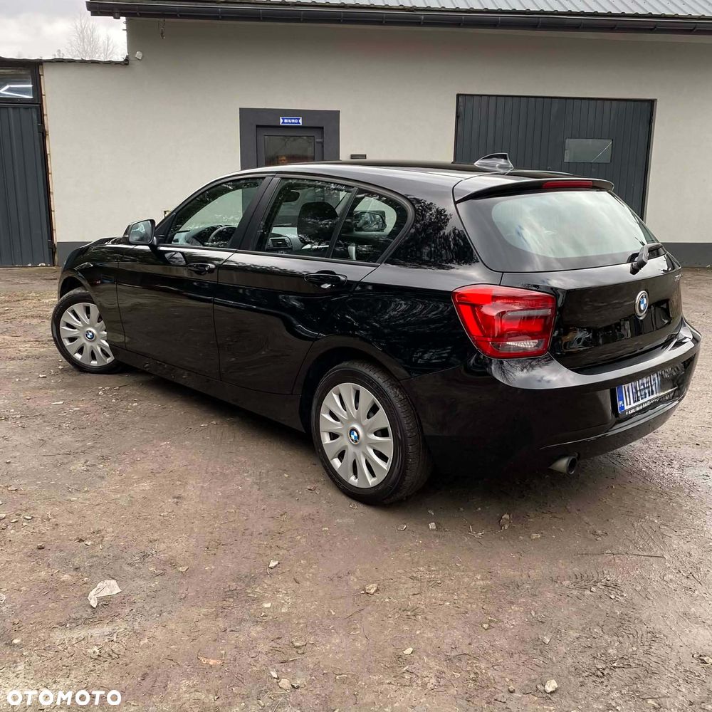 BMW Seria 1 116i Sport Line - 7