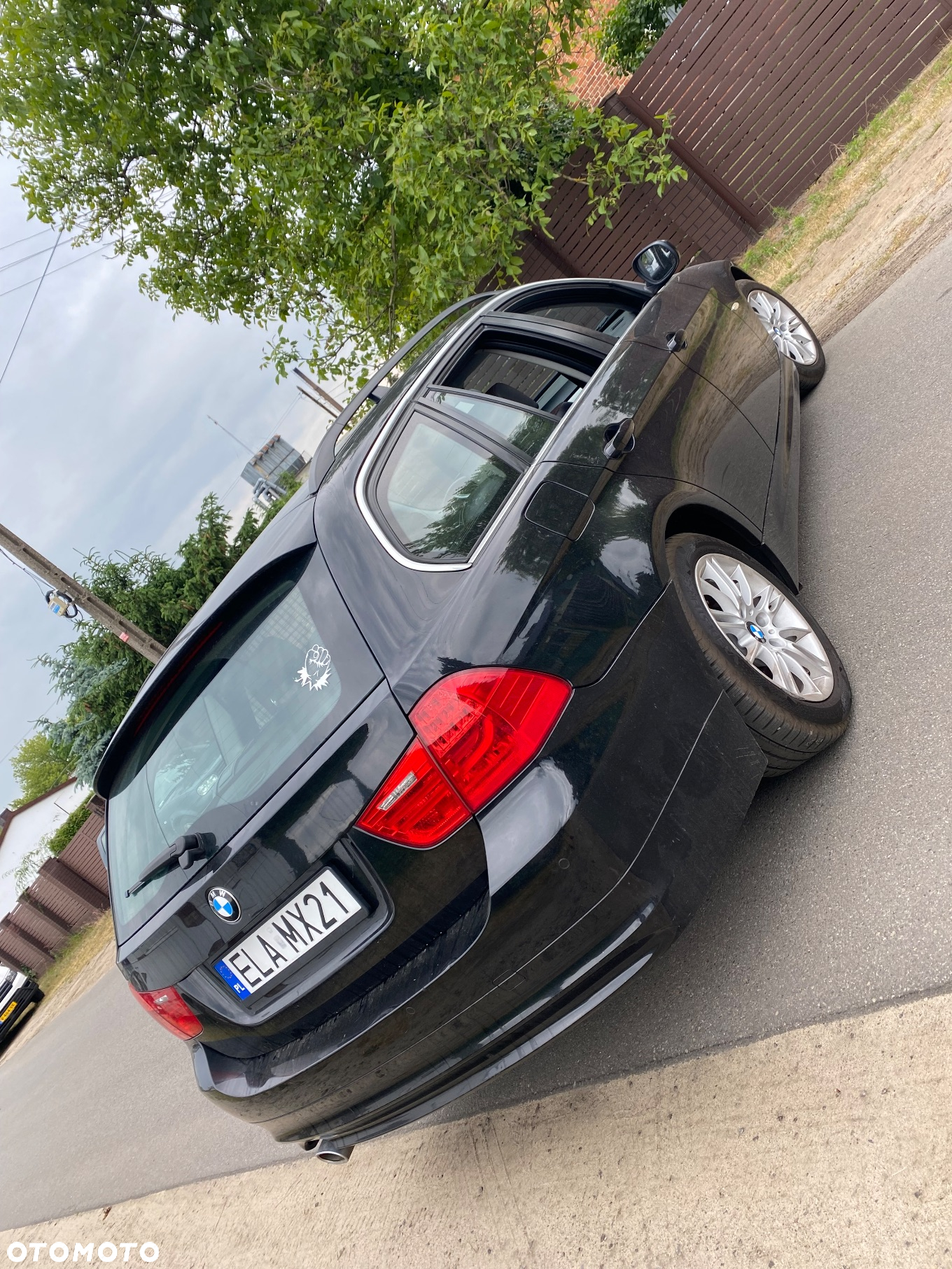 BMW Seria 3 318d DPF Touring - 2