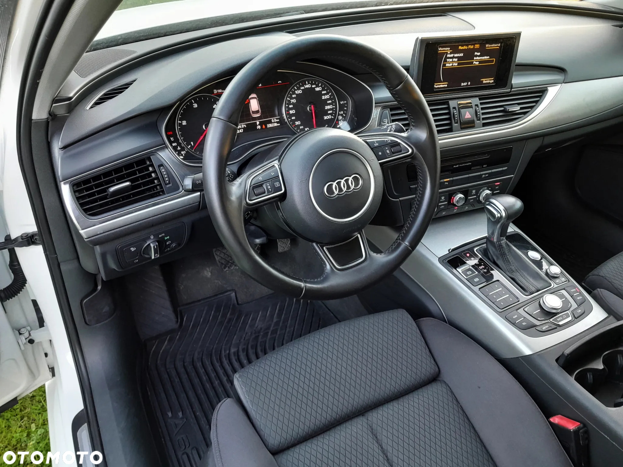 Audi A6 Avant 2.0 TDI Ultra DPF S tronic - 16