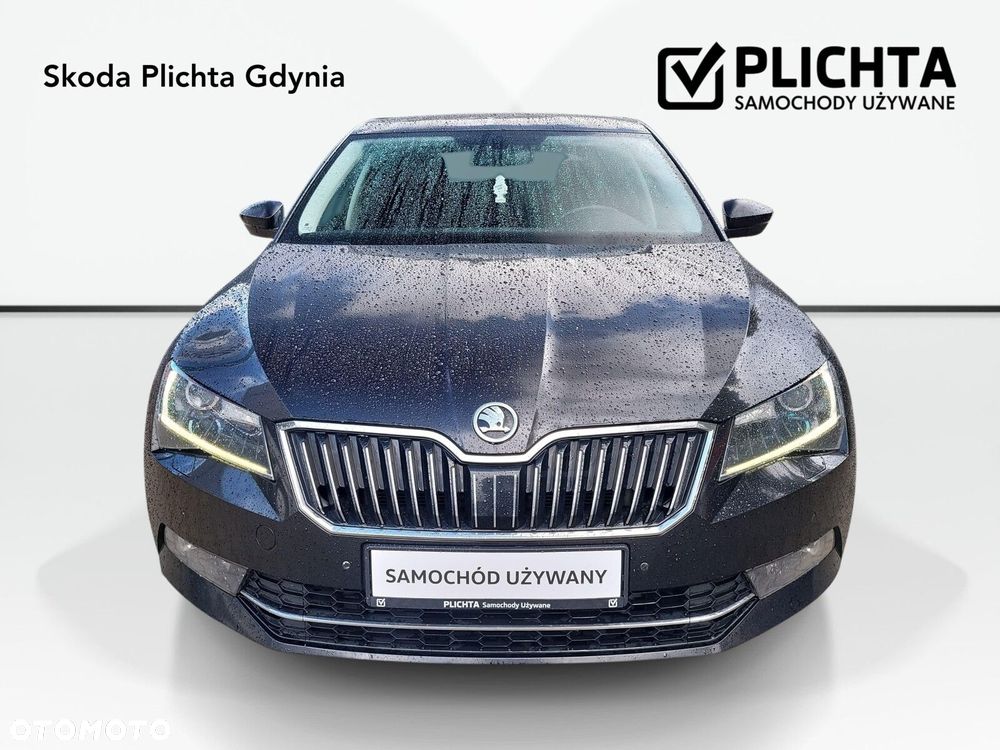 Skoda Superb 2.0 TDI SCR 4x4 Ambition DSG - 9