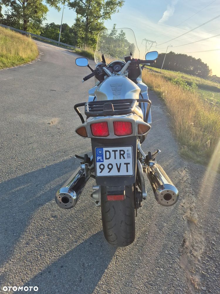 Yamaha FJR - 11