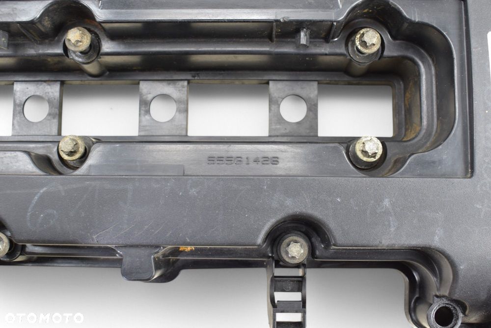 Pokrywa Zaworów OPEL CORSA D LIFT E ASTRA J ADAM MOKKA A 1.2 1.4 B 55561426 - 7
