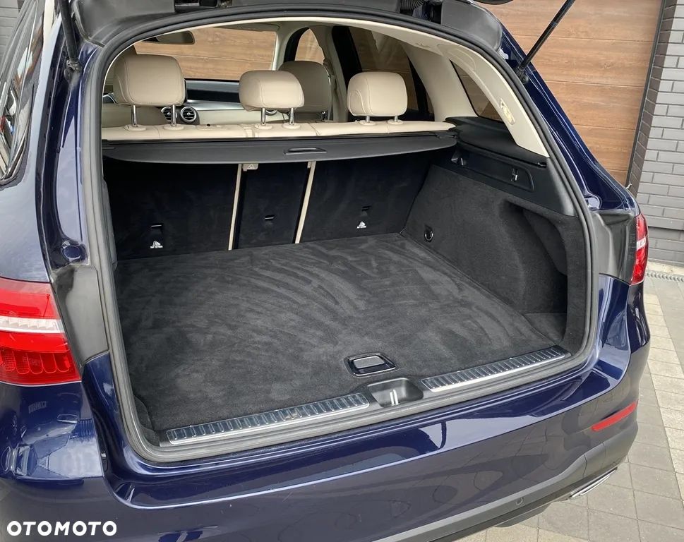 Mercedes-Benz GLC 220 d 4-Matic - 38