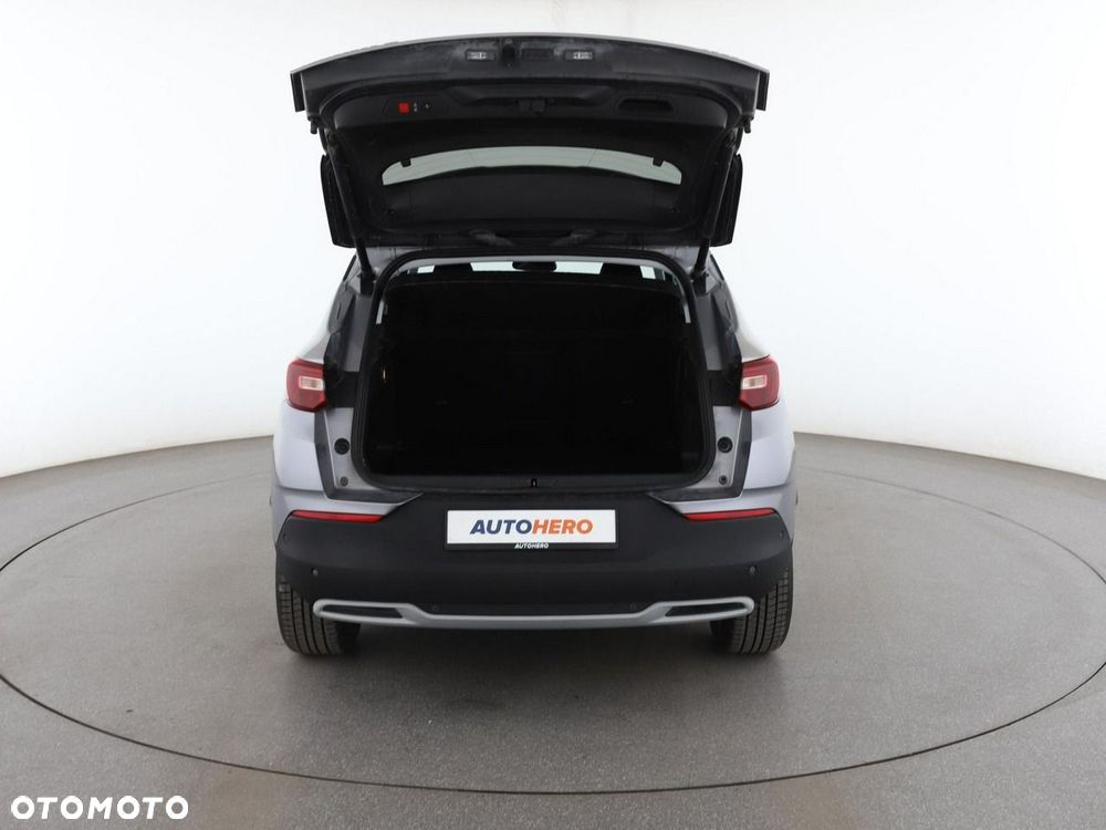 Opel Grandland X 1.5 CDTI Innovation S&S - 20