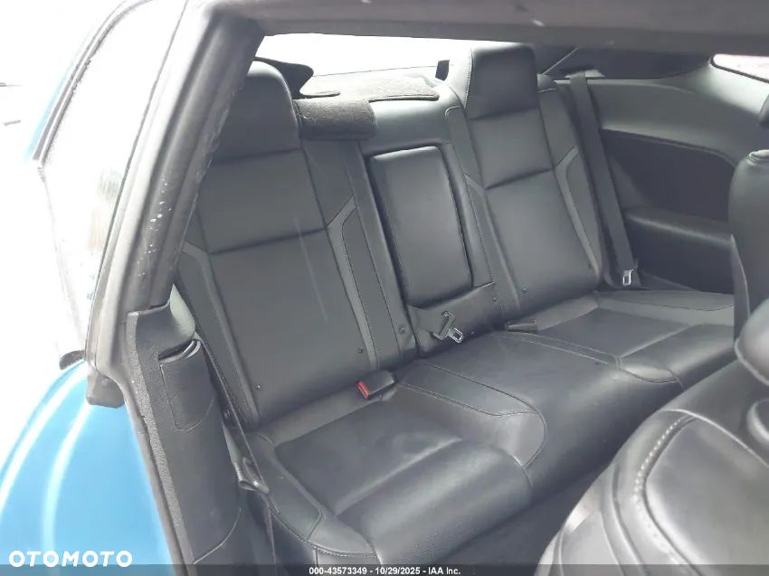 Dodge Challenger - 11