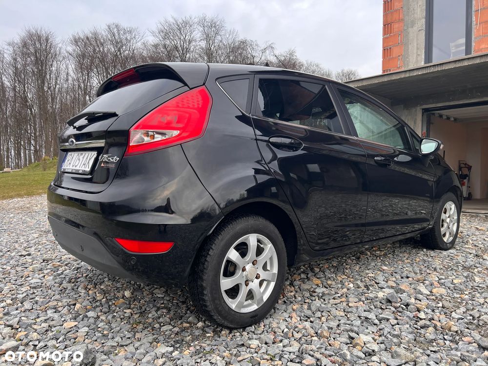 Ford Fiesta 1.4 Titanium - 4