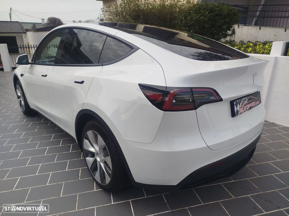 Tesla Model Y Tração Traseira - 34