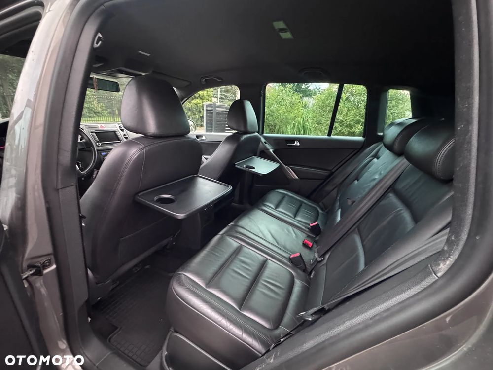 Volkswagen Tiguan 2.0 TDI DPF 4Motion DSG Sport & Style - 18