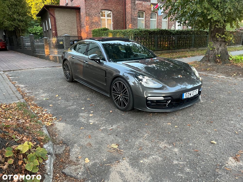 Porsche Panamera 4S - 12