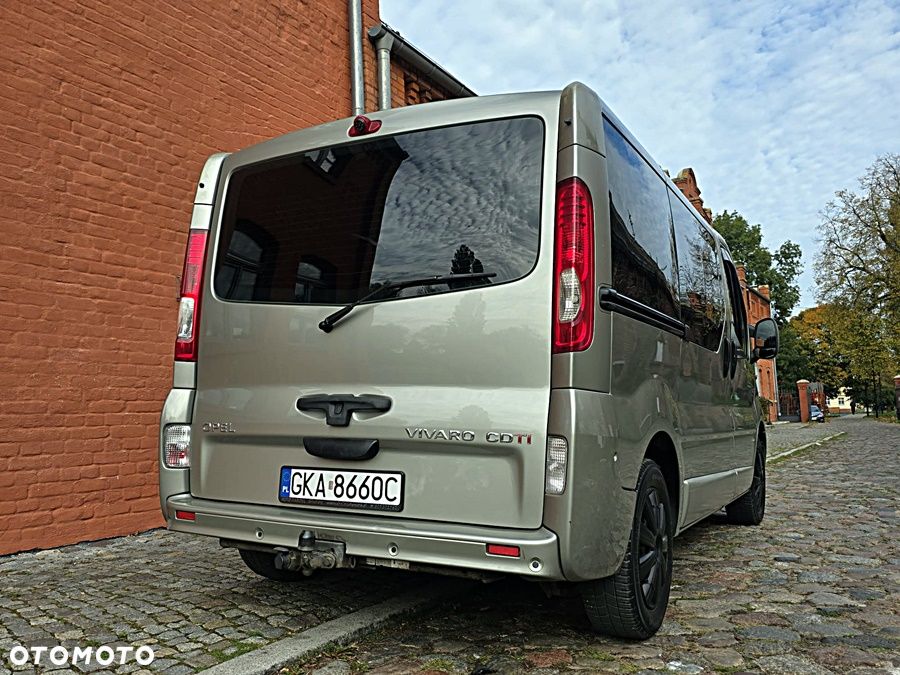 Opel Vivaro - 7