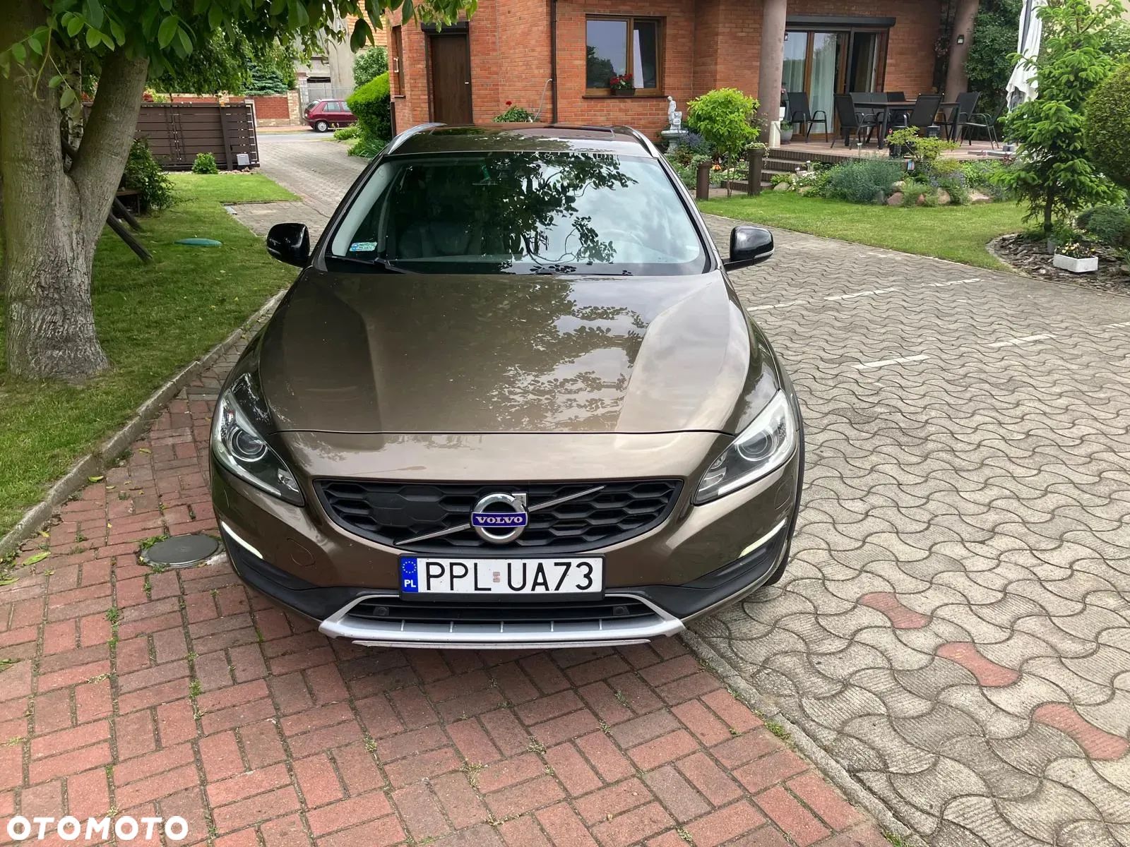 Volvo V60 Cross Country D4 AWD Geartronic - 1
