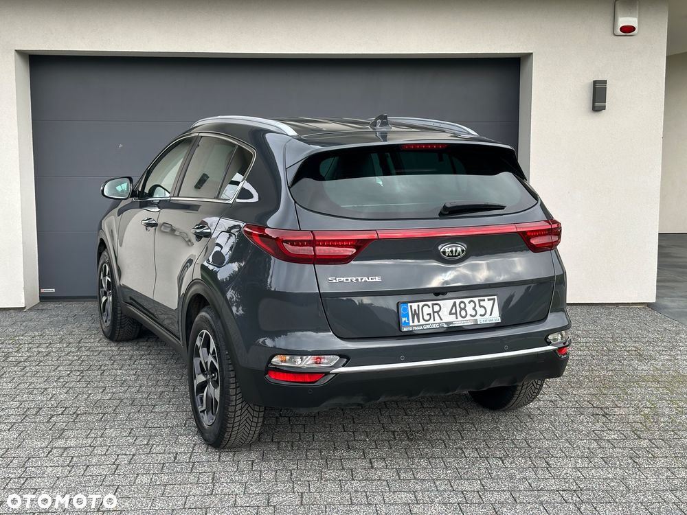 Kia Sportage 1.6 CRDI Black Edition 2WD - 12