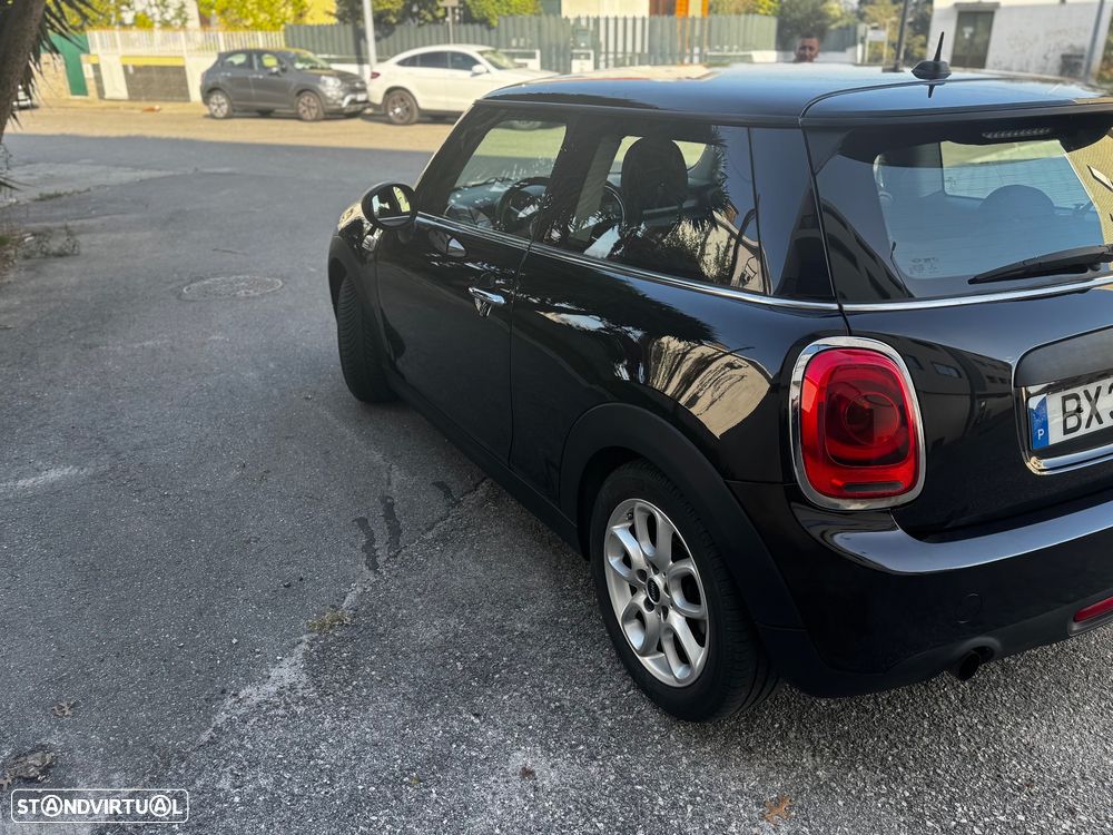 MINI 3 Portas One D - 6