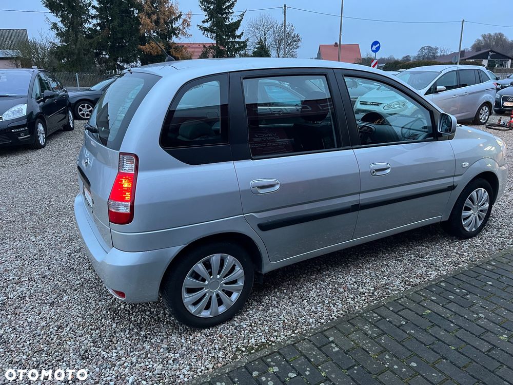 Hyundai Matrix 1.6 GLS - 3